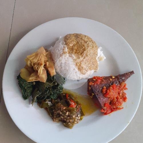 Nasi Ikan Tuna Balado menu Rumah Makan Padang Boga Minang, Kesiman