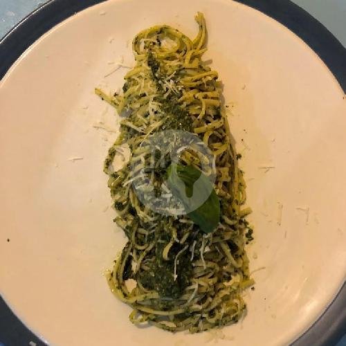 Linguine Pesto menu Yamma Yaa, Legian