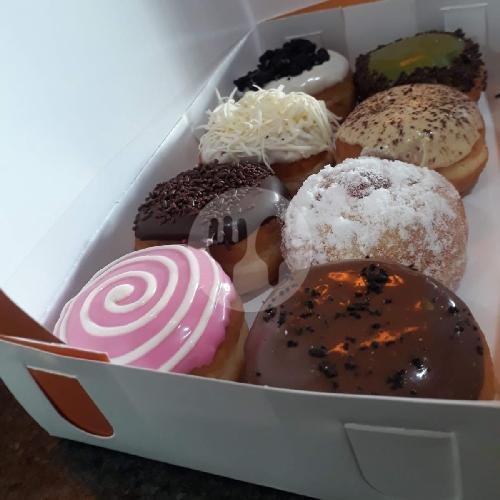 Donut Reguler 8 Pcs menu Bonaties Donut and Pizza, Tangkuban Perahu