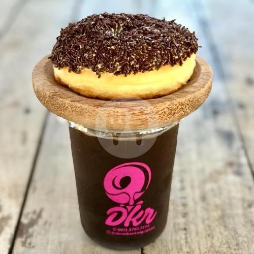 Ngopi Hitam + Donat Klasik 1 pcs menu Donat Kentang Renon, Denpasar Selatan